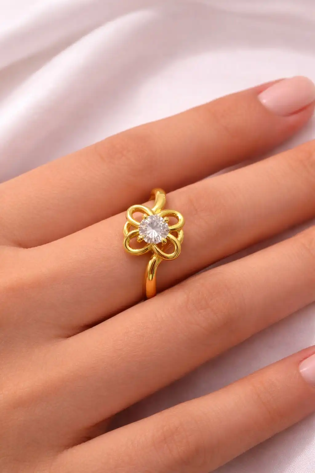 Golden Love Halo Ring 2