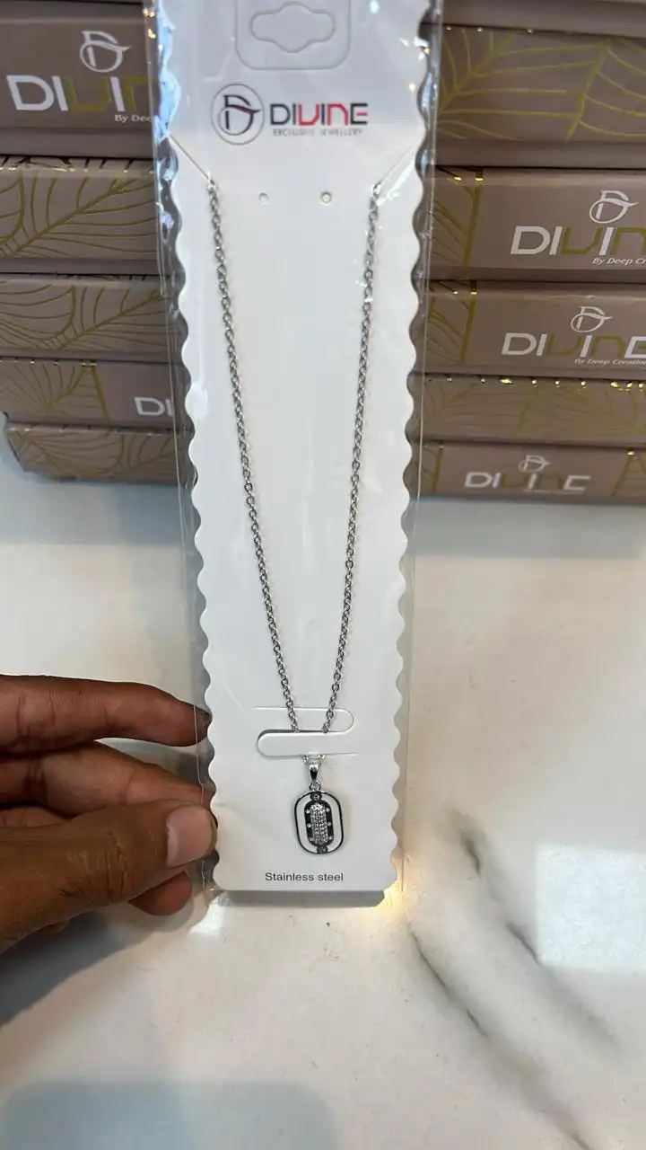 Midnight Glow Chain  2