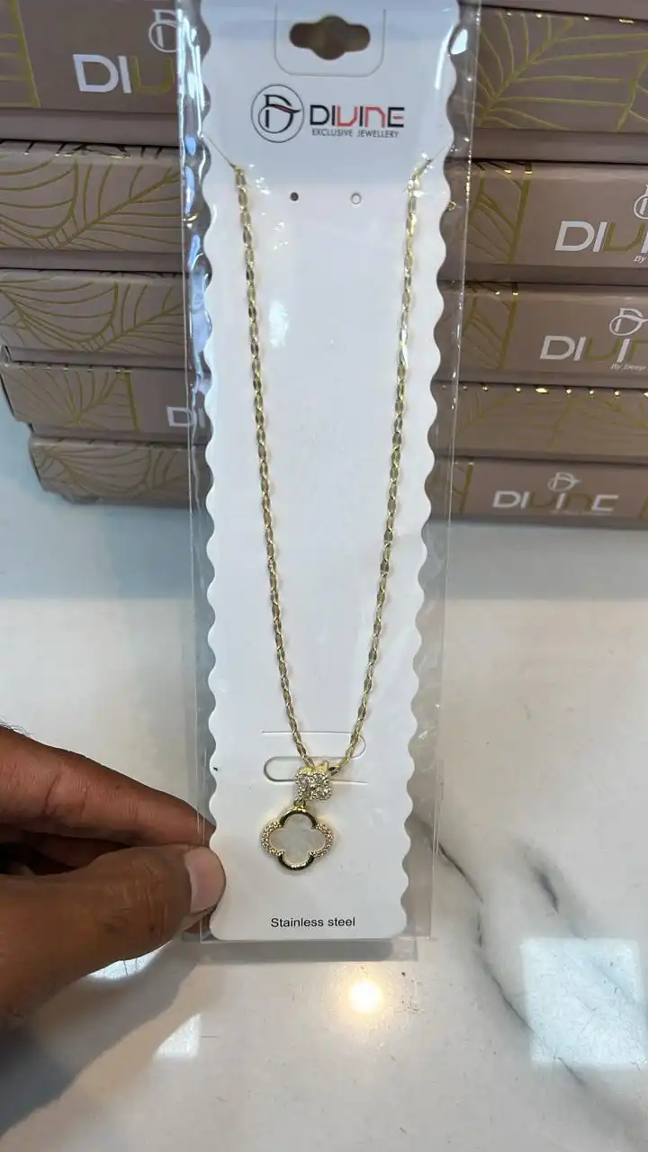 Lucky Luxe Chain  2
