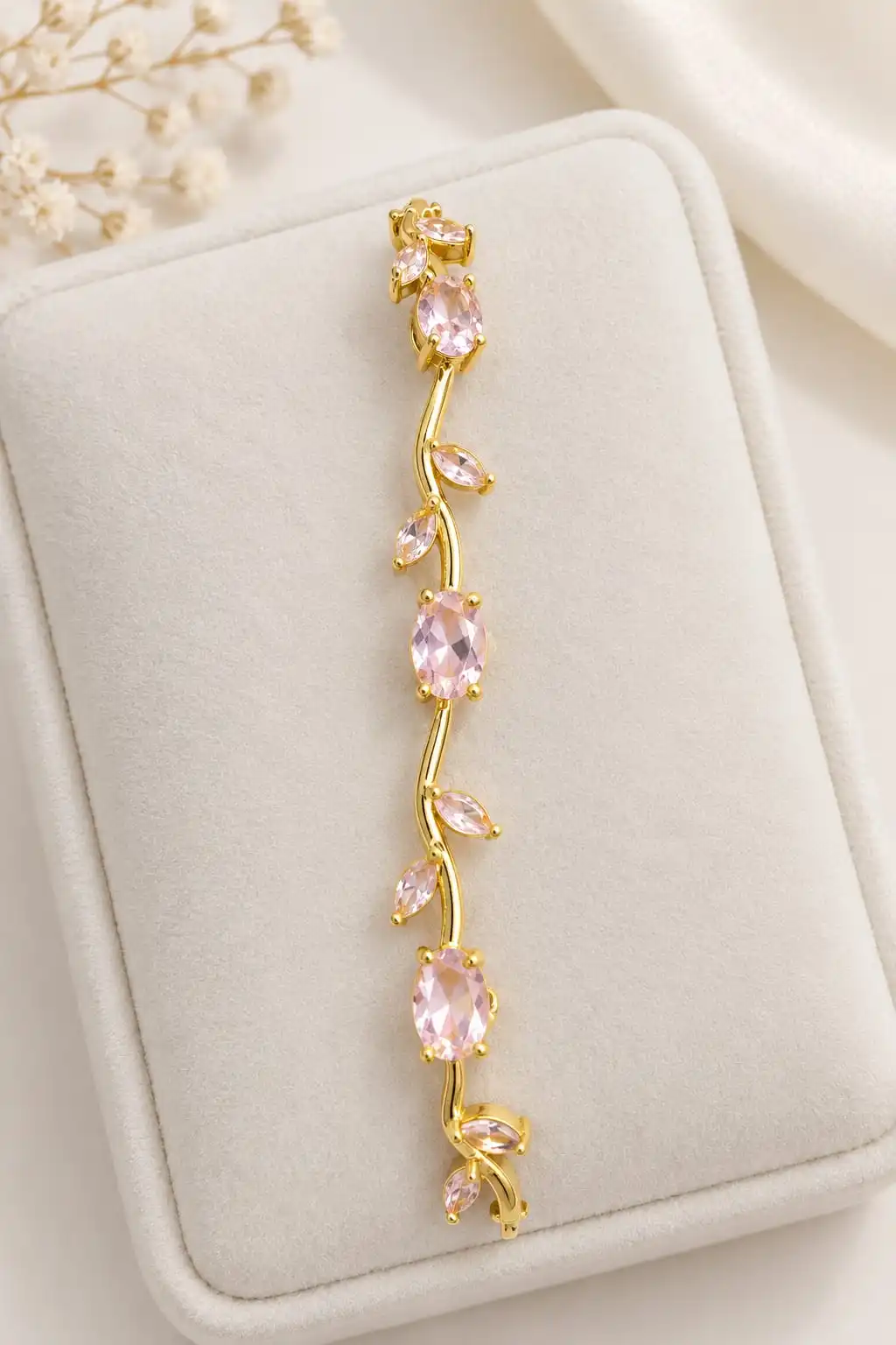 Anti-Tarnish Tulip Bracelet 1
