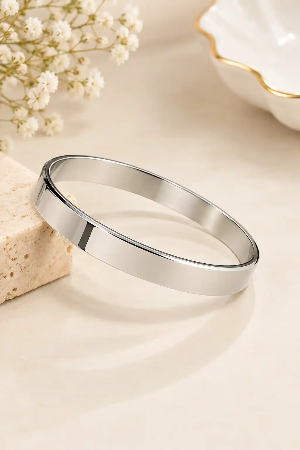 Stainless Elegant Silver Finish Bracelet 1