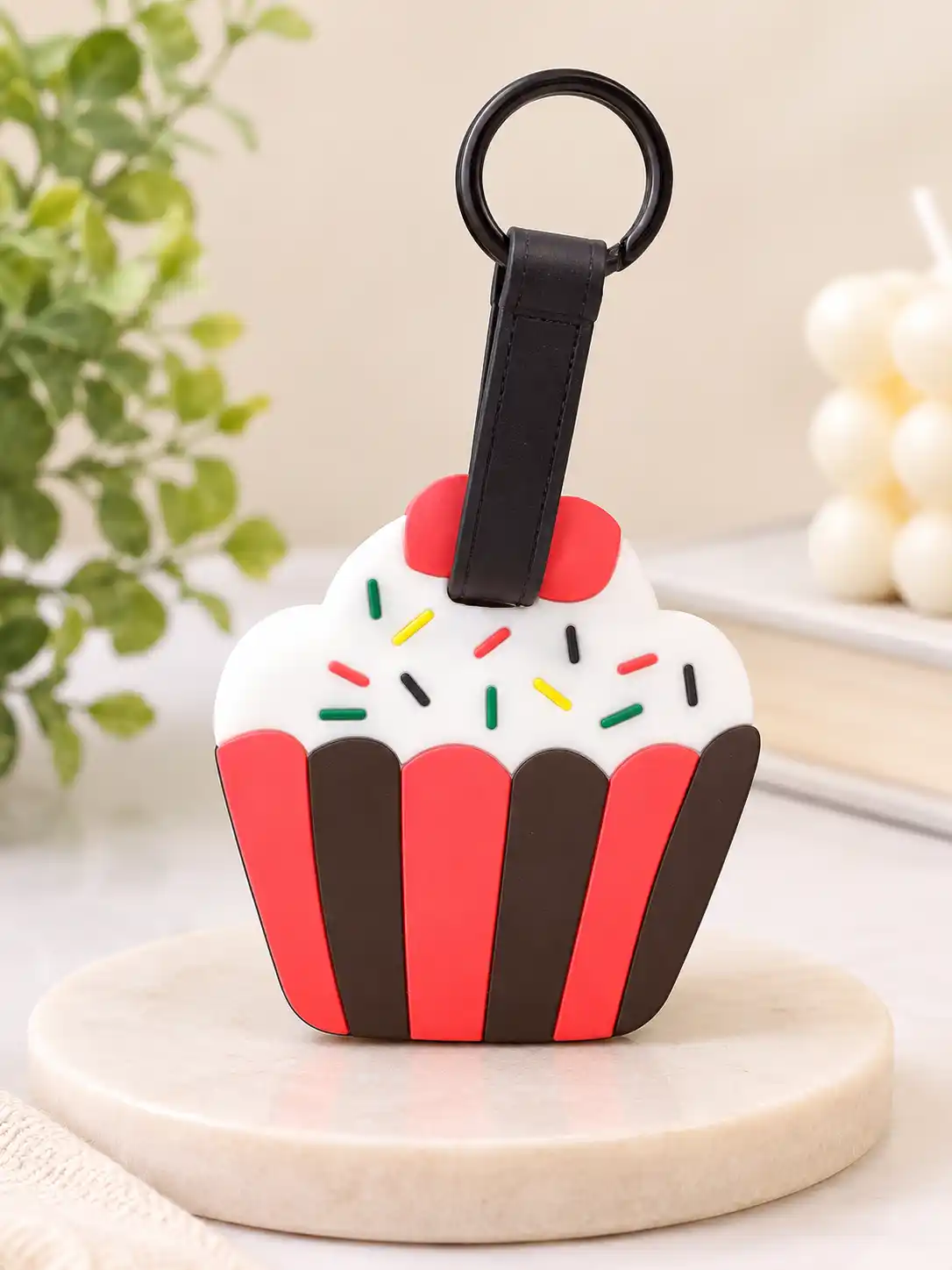 Cupcake Luggage Tag 1