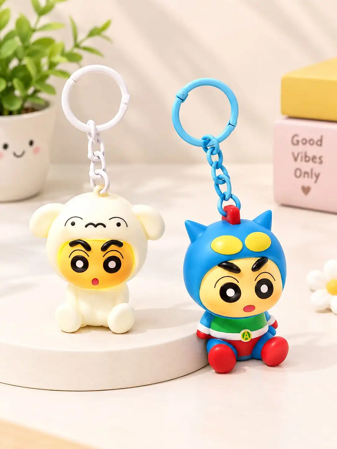 Cute Shinchan Light Keychain Set. 1